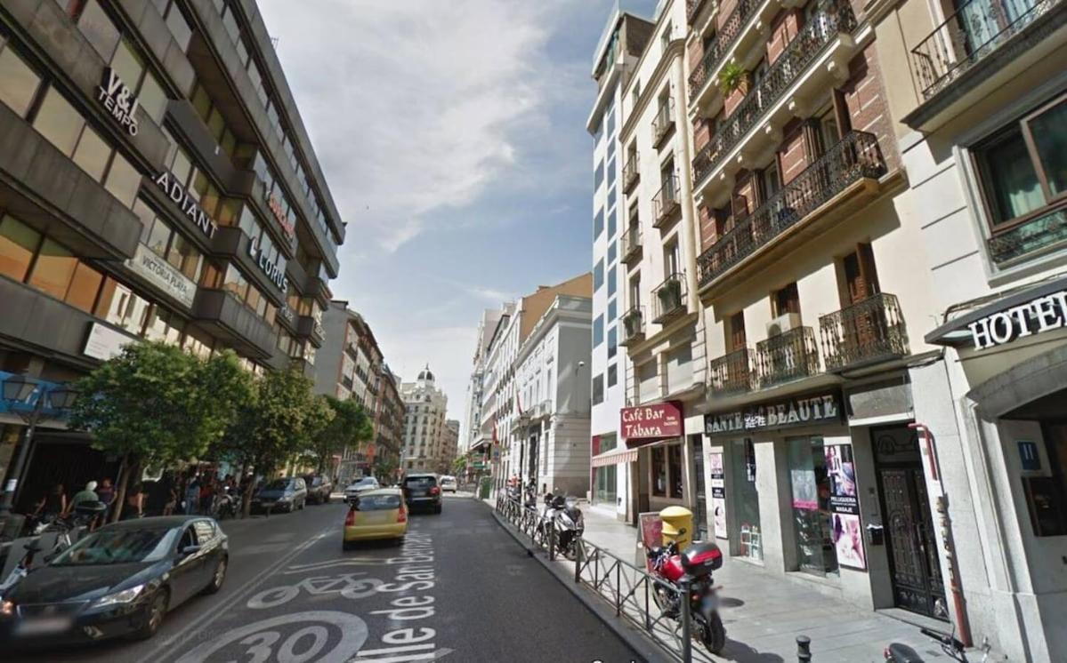 Apartmán Ap Gran Via IV -Quinto Piso Sin Ascensor- Madrid Exteriér fotografie